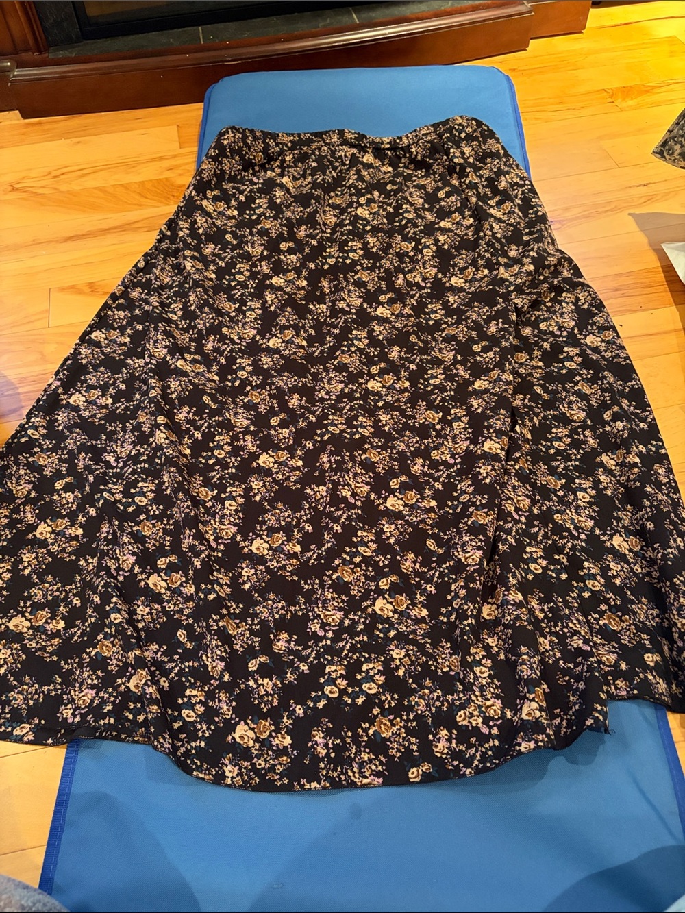 SHEIN Black Floral A-Line Maxi Skirt with Cream & Purple Accents